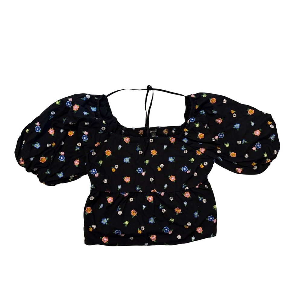 Versona Black Floral Embroidered Puff Sleeve Peplum Top XL Smocked Back Cottage‎